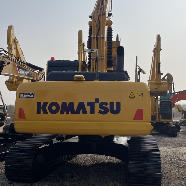 2024 كوماتسو PC240-45375524