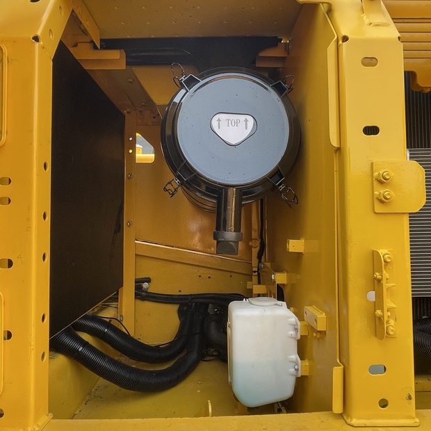 2024 كوماتسو PC240-45375528