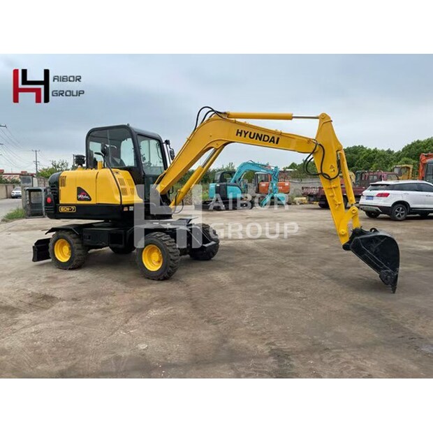 2022 هيونداي R60W-7-45375689