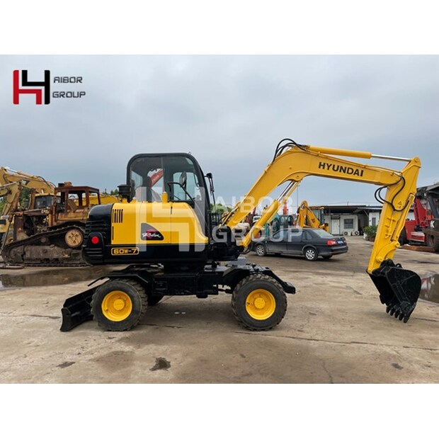 2022 هيونداي R60W-7-45375691