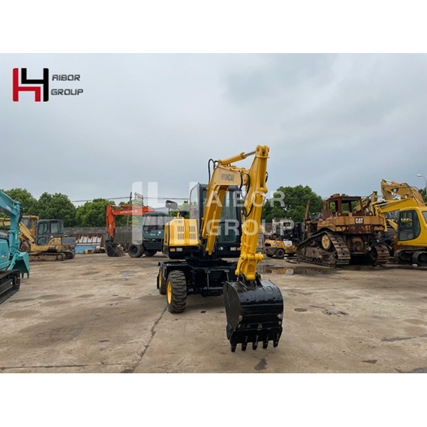 2022 هيونداي R60W-7-45375702