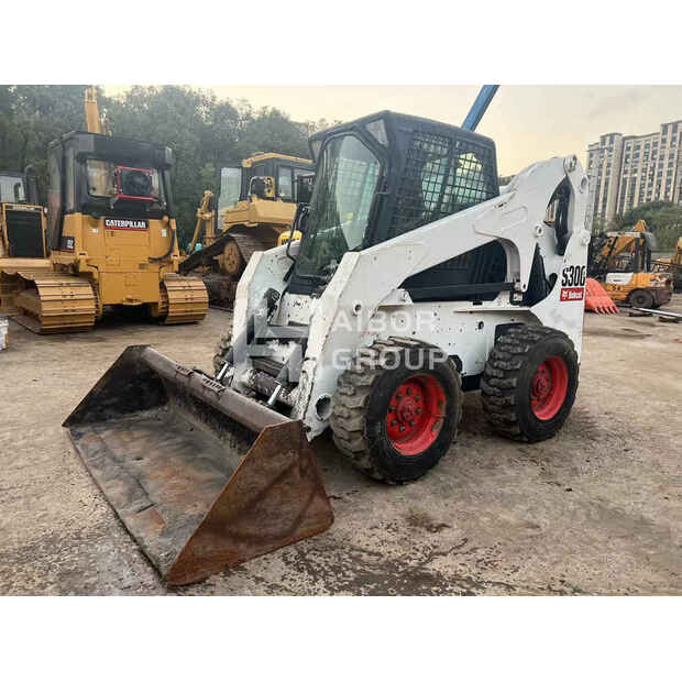 2021 بوبكات S300-45375745