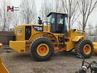 صورة ل شيولات 2023 كاتربيلر 966H