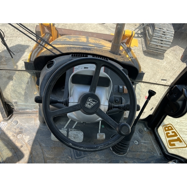 2024 JCB 3cx-45375805