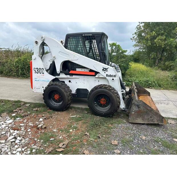 2024 BOBCAT 330-45376073