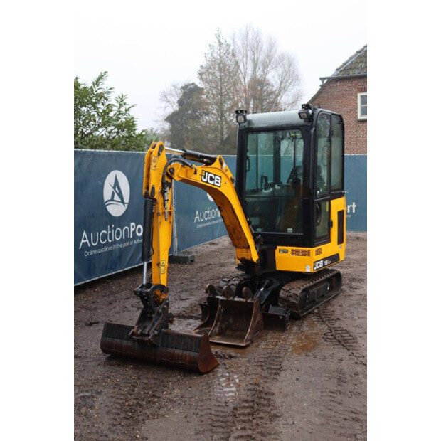 2021 جيه سي بي 16C-1 T3-45376377