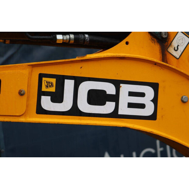 2021 جيه سي بي 16C-1 T3-45376383