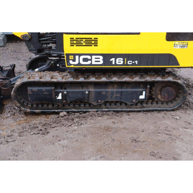 2021 جيه سي بي 16C-1 T3-45376388