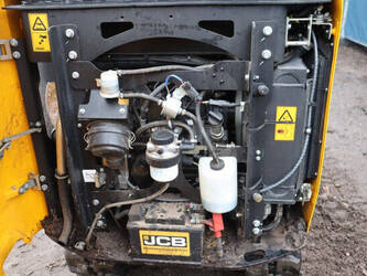 2021-jcb-16c-1-t3-1414494-45376393