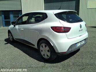 2013-renault-clio-1414558-45388886
