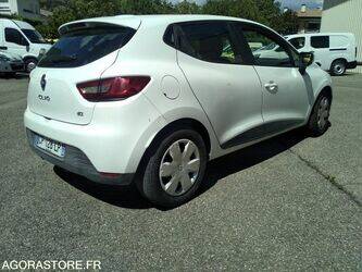 2013-renault-clio-1414558-45388890