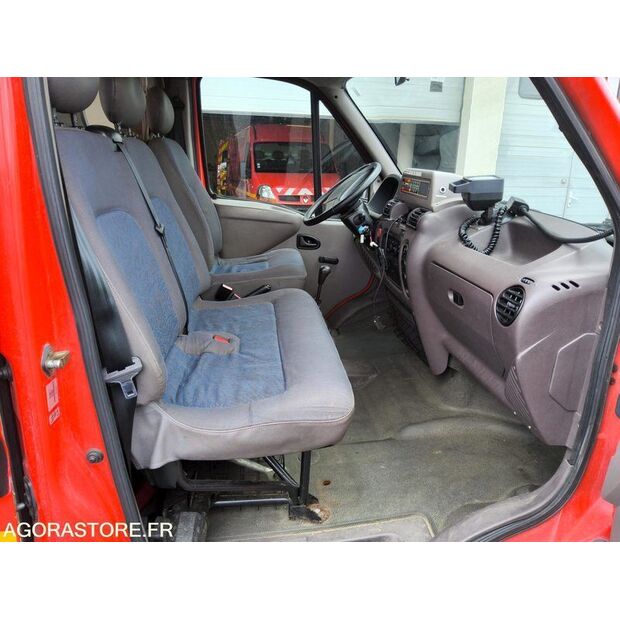 2000 رينو Master-45388979