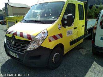 Image for Flatbed Trucks 2015 Renault Master