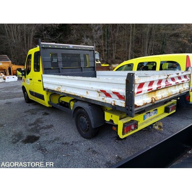 2015 رينو Master-45389024