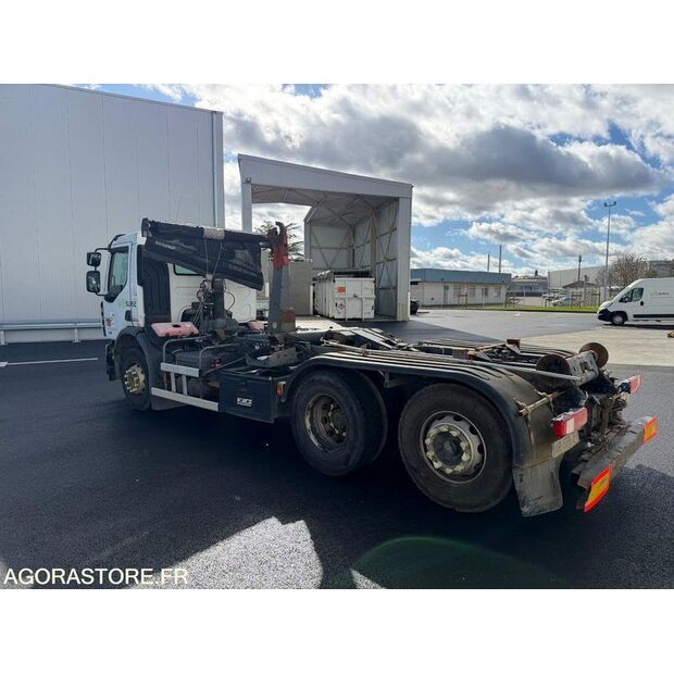 2010 Renault PREMIUM-45389032