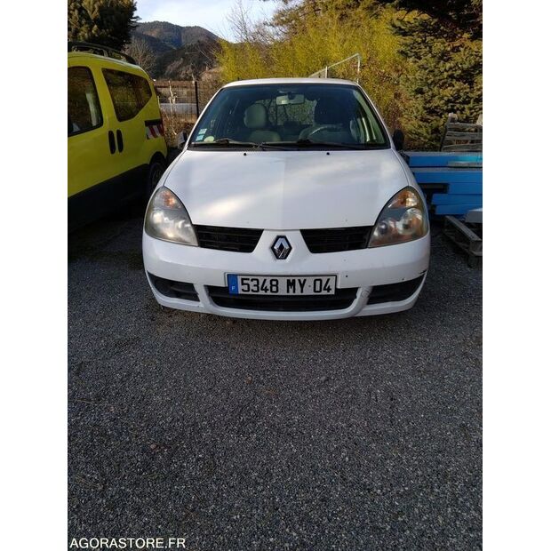 2008 Renault Clio-45389081