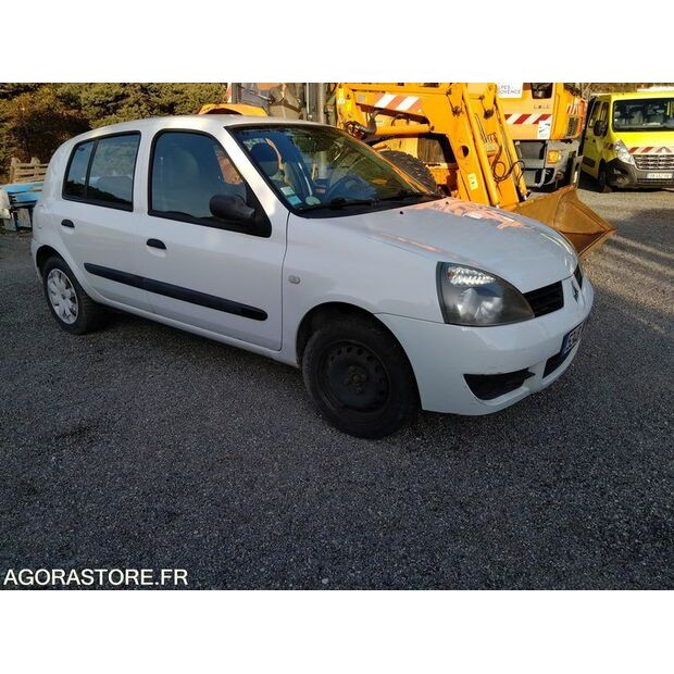 2008 Renault Clio-45389086