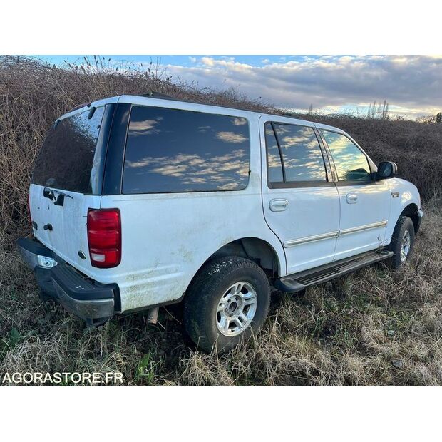 1998 Ford Expedition-45389090