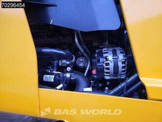 2025-jcb-3dx-plus-1389260-45389233