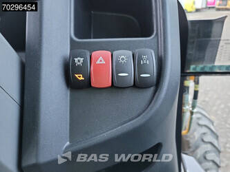 2025-jcb-3dx-plus-1389260-45389248