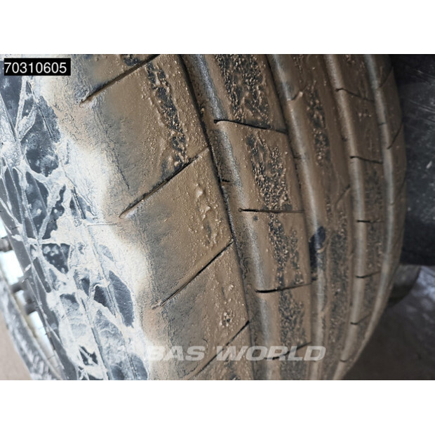 2011 شميتز كارجوبول SKO24-45389391