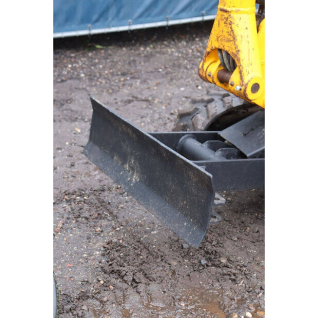 2022 JCB 8008 CT-45389485