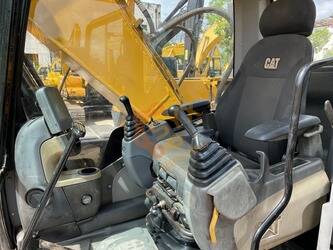 2023-caterpillar-320d-1414594-45389683