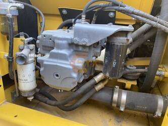 2021-komatsu-pc220-8n1-1414596-45389720