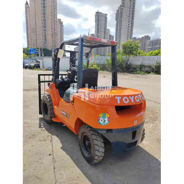 2024 تويوتا 50-45389781