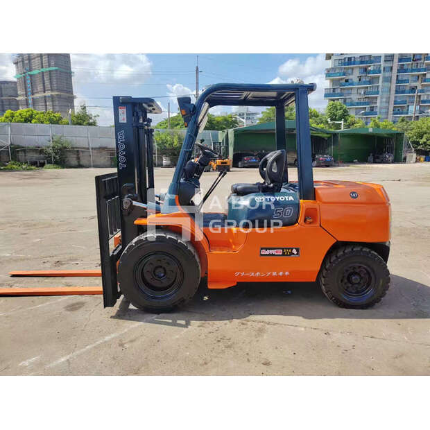 2024 تويوتا 50-45389783