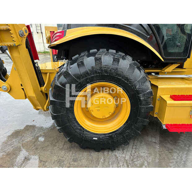2024 Caterpillar 420F-45389875