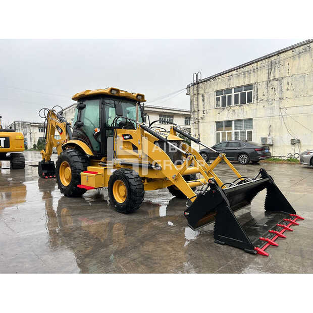 2024 Caterpillar 420F-45389877