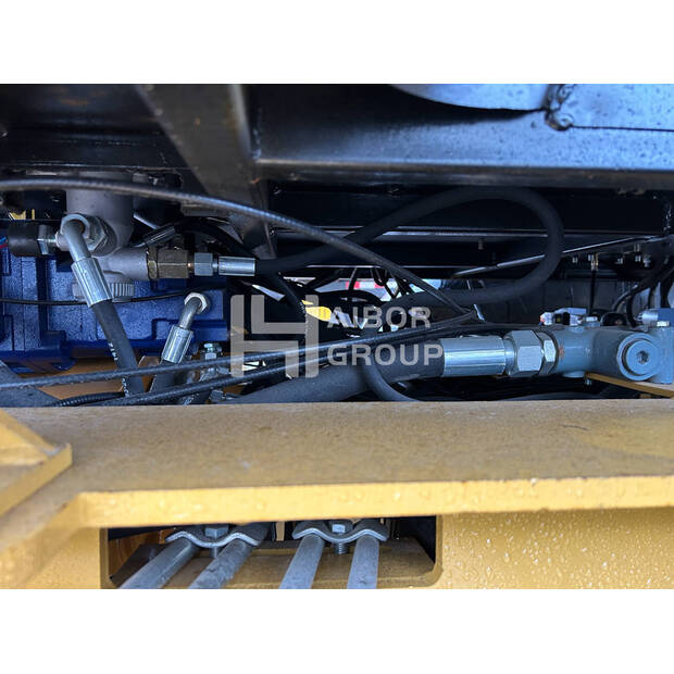 2024 Caterpillar 420F-45389882