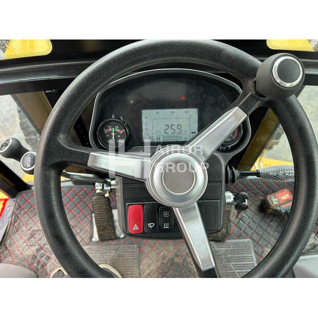 2024 Caterpillar 420F-45389887