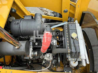 2024-caterpillar-420f-1414603-45389888