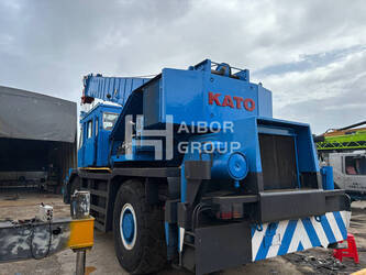 2022-kato-crane-45389962