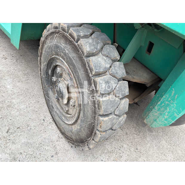 2022 ميتسوبيشي FD70-45389974