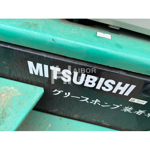 2022 ميتسوبيشي FD70-45389995
