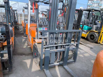 2023-tcm-fd30t7-45390004