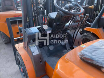 2023-tcm-fd30t7-45390009