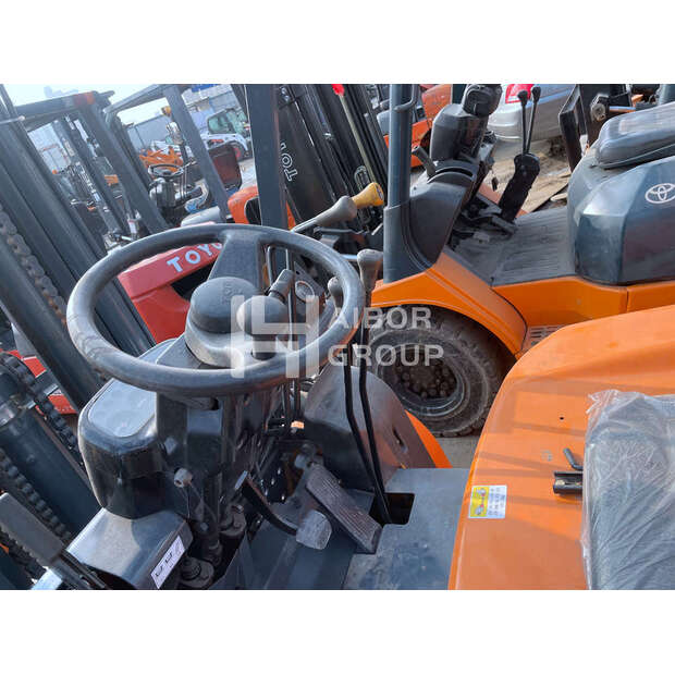 2023 تي سي ام FD30T7-45390014