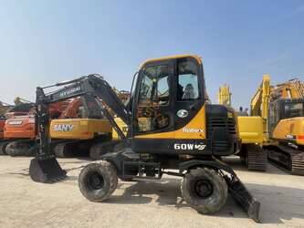Image for EXCAVATORS 2022 Hyundai R60W-9 for Sale in China