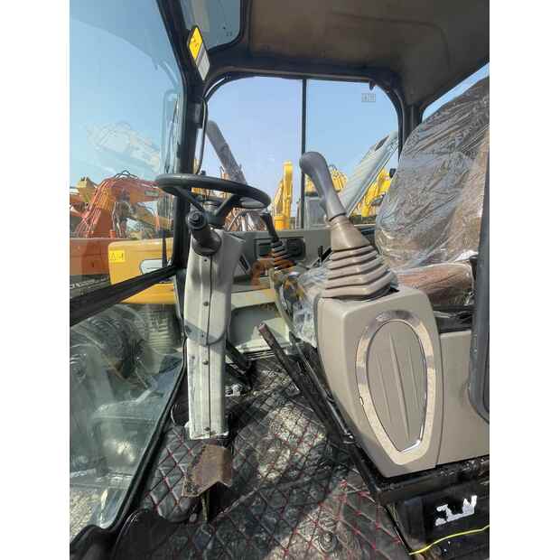 2022 هيونداي R60W-9-45390085