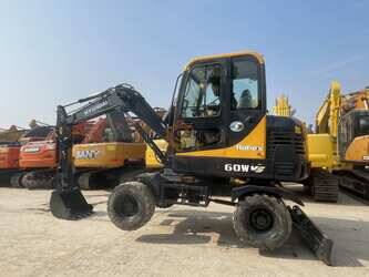 2022-hyundai-r60w-9-1414616-45390087