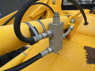 2013-atlas-ar60-806417-45390400