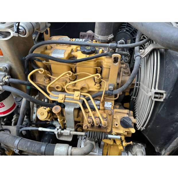 2012 Caterpillar CC24-45390806