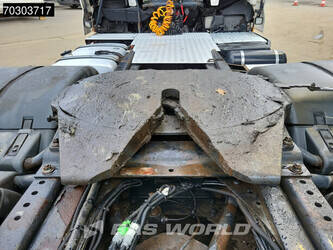 2015-man-tgx-28-560-45391129