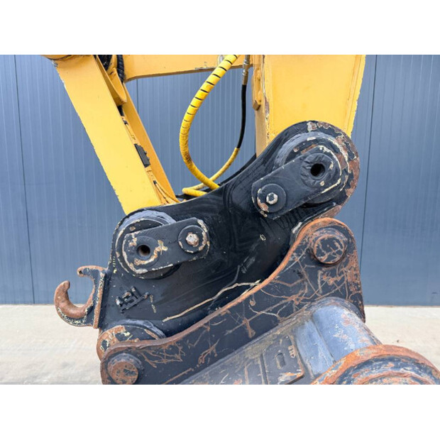 2007 Caterpillar 320DL-45391563