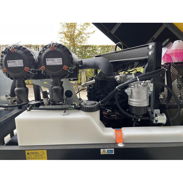 2023 كومبير C 38-45391843