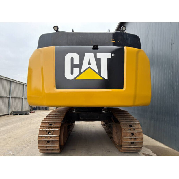 2017 Caterpillar 352F XE-45392099